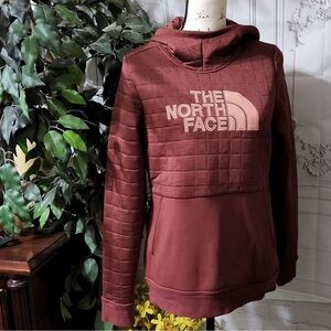 Size S The North Face Half Dome Quilted Hoodie Burgundy